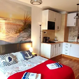 Kawalerka Z Miejscem Parkingowym W Hali Garażowej Apartament